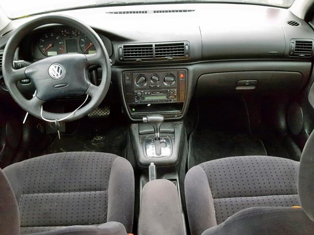 WVWMA63B1XE175305 - 1999 VOLKSWAGEN PASSAT GLS  photo 9