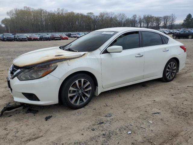 1N4AL3AP2HC131598 - 2017 NISSAN ALTIMA 2.5 WHITE photo 1