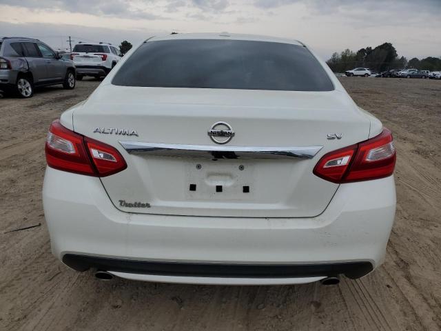 1N4AL3AP2HC131598 - 2017 NISSAN ALTIMA 2.5 WHITE photo 6