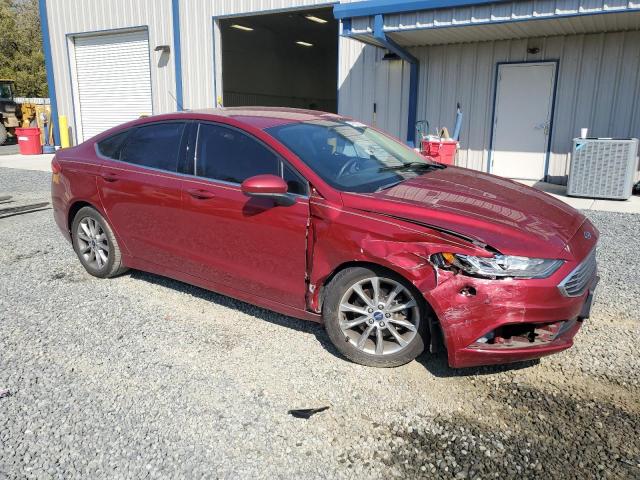 3FA6P0H74HR392019 - 2017 FORD FUSION SE BURGUNDY photo 4