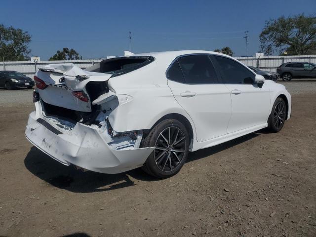 4T1T11AK2PU766861 - 2023 TOYOTA CAMRY SE NIGHT SHADE WHITE photo 3