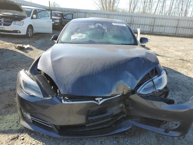 5YJSA1E20KF347810 - 2019 TESLA MODEL S ნაცრისფერი ფოტო 5