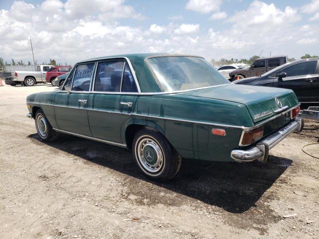 11511010218392 - 1972 MERCEDES-BENZ 220D GREEN photo 2