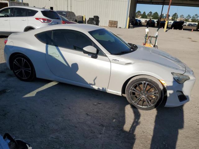 JF1ZNAA1XD2705555 - 2013 TOYOTA SCION FR-S 白色 照片 4