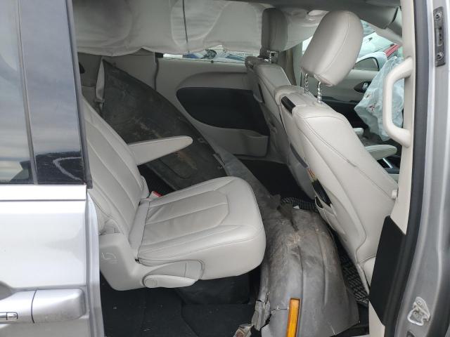 2C4RC1EG0HR660017 - 2017 CHRYSLER PACIFICA TOURING L PLUS GRAY photo 10