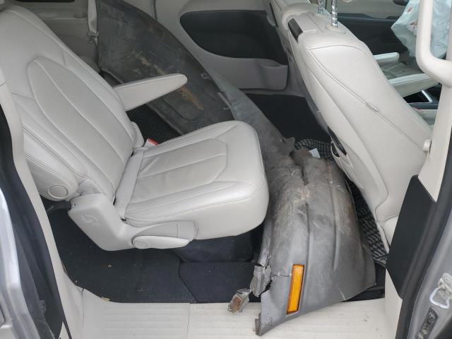 2C4RC1EG0HR660017 - 2017 CHRYSLER PACIFICA TOURING L PLUS GRAY photo 12