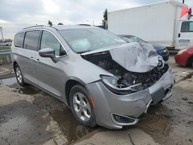 2C4RC1EG0HR660017 - 2017 CHRYSLER PACIFICA TOURING L PLUS GRAY photo 4