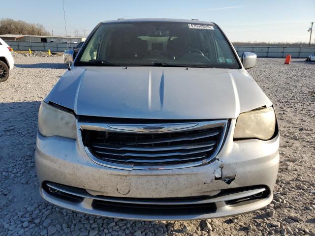 2A4RR8DG7BR703908 - 2011 CHRYSLER TOWN & COU TOURING L SILVER photo 5