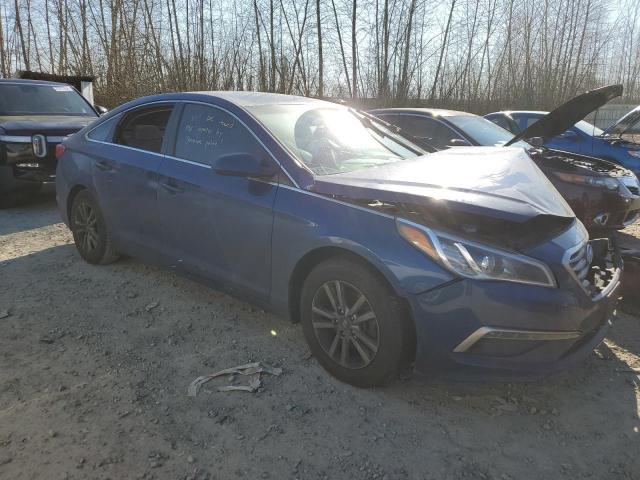 5NPE24AF6FH026205 - 2015 HYUNDAI SONATA SE BLUE photo 4