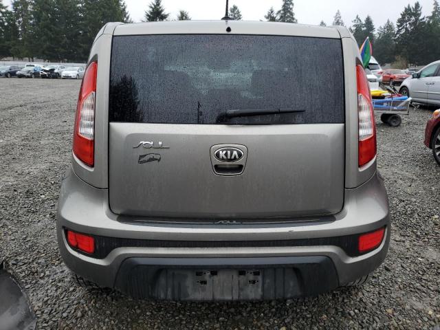 KNDJT2A59D7494910 - 2013 KIA SOUL GRAY photo 6