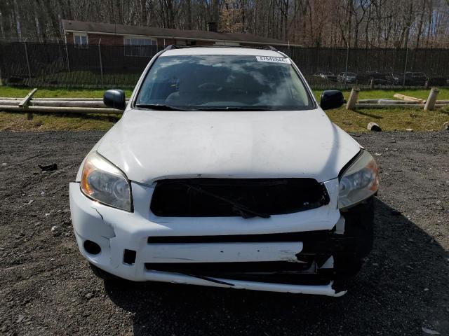 JTMBD33V775071893 - 2007 TOYOTA RAV4 WHITE photo 5