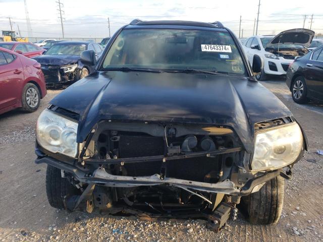 JTEZU14R168058649 - 2006 TOYOTA 4RUNNER SR5 BLACK photo 5