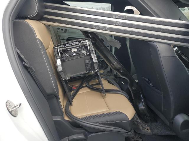 1V2HE2CA4NC221108 - 2022 VOLKSWAGEN ATLAS CROS SE WHITE photo 11