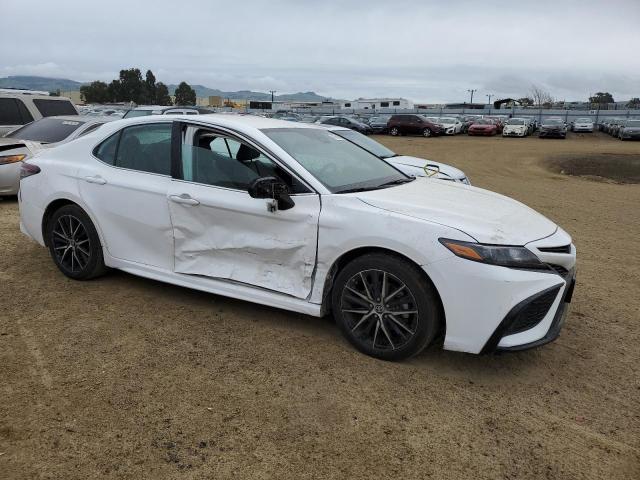 4T1G31AK9PU606682 - 2023 TOYOTA CAMRY SE NIGHT SHADE WHITE photo 4