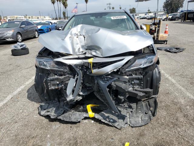 4T1B11HK3KU711698 - 2019 TOYOTA CAMRY L SILVER photo 5