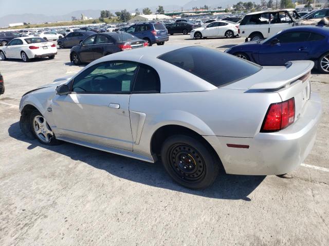 1FAFP40654F210846 - 2004 FORD MUSTANG SILVER photo 2