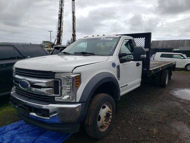 1FDUF5HTXKDA00607 - 2019 FORD F550 SUPER DUTY WHITE photo 1