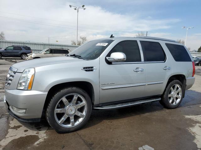 2011 CADILLAC ESCALADE LUXURY, 