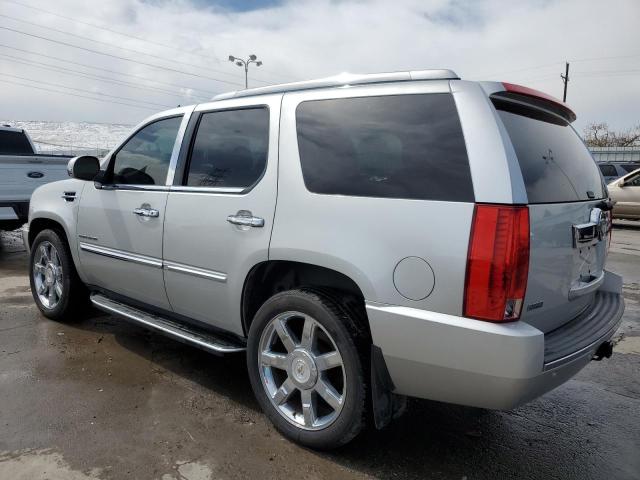 1GYS4BEF4BR344932 - 2011 CADILLAC ESCALADE LUXURY SILVER photo 2