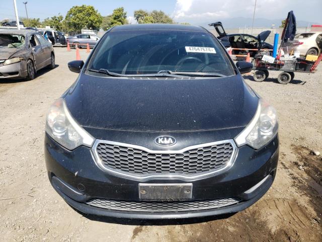 KNAFK4A62F5297960 - 2015 KIA FORTE LX BLACK photo 5