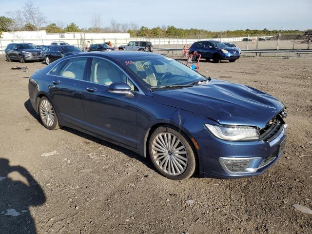 3LN6L5FC1HR612568 - 2017 LINCOLN MKZ RESERVE BLUE photo 4