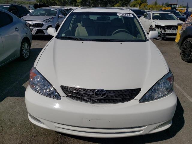 4T1BF32K44U078119 - 2004 TOYOTA CAMRY LE WHITE photo 5