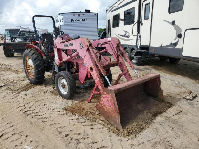 EMBN3178J6 - 1997 MAHINDRA AND MAHINDRA TRACTOR RED photo 1