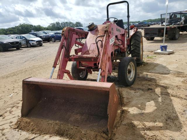 EMBN3178J6 - 1997 MAHINDRA AND MAHINDRA TRACTOR RED photo 2