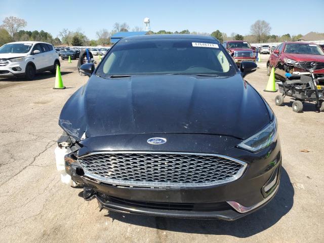 3FA6P0RUXKR209220 - 2019 FORD FUSION TITANIUM BLACK photo 5