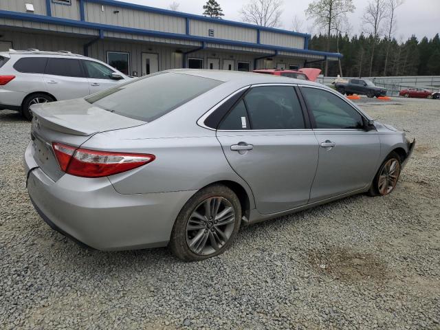 4T1BF1FK8FU093000 - 2015 TOYOTA CAMRY LE SILVER photo 3