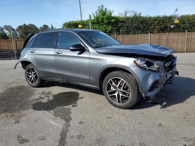 WDC0G4JB3KF564433 - 2019 MERCEDES-BENZ GLC 300 GRAY photo 4