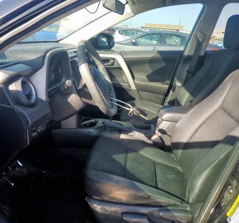 2T3ZFREV5HW376747 - 2017 TOYOTA RAV4 LE Қара фото 7