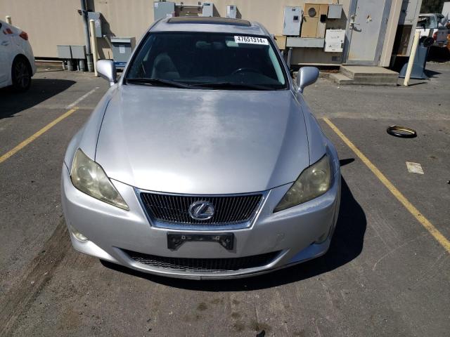 JTHBK262165003751 - 2006 LEXUS IS 250 SILVER photo 5