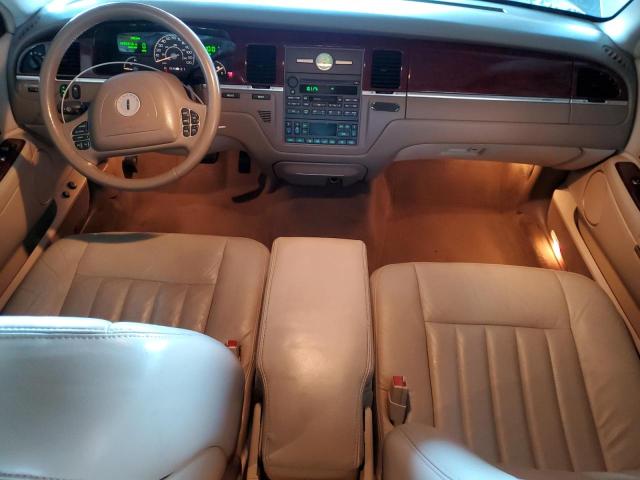 1LNHM81W24Y635183 - 2004 LINCOLN TOWN CAR EXECUTIVE Blau Foto 8