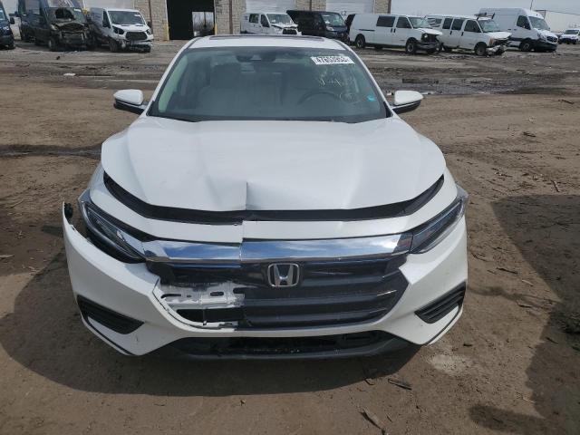 19XZE4F96KE034606 - 2019 HONDA INSIGHT TOURING WHITE photo 5