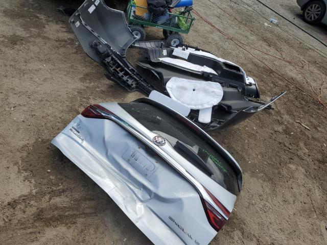 5GAERBKWXJJ231137 - 2018 BUICK ENCLAVE ESSENCE 银色 照片 13