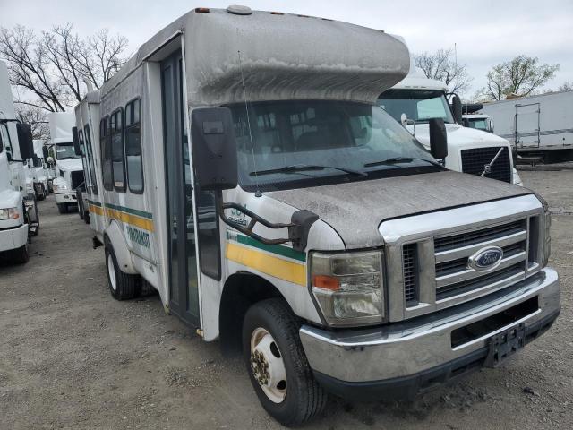 1FDEE3FL4BDB12379 - 2011 FORD ECONOLINE E350 SUPER DUTY CUTAWAY VAN WHITE photo 4