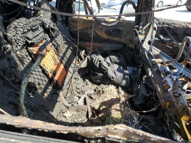 1C4PJMBS3GW155070 - 2016 JEEP CHEROKEE TRAILHAWK ORANGE photo 11