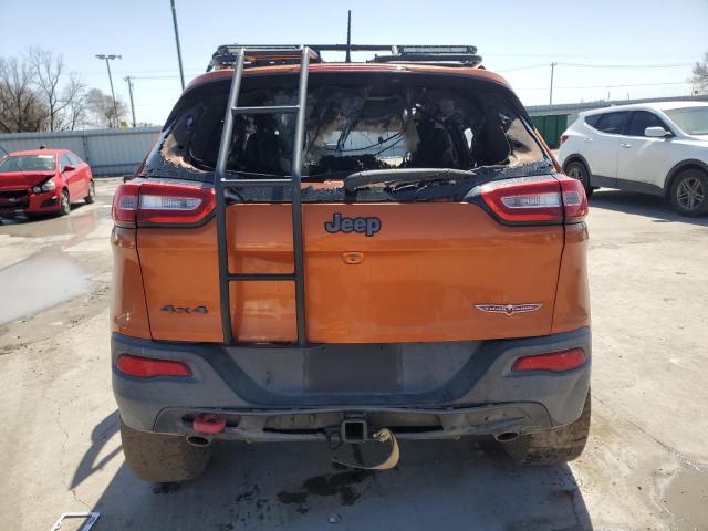 1C4PJMBS3GW155070 - 2016 JEEP CHEROKEE TRAILHAWK ORANGE photo 6