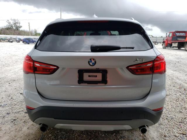 WBXHU7C37J5H42945 - 2018 BMW X1 SDRIVE28I SILVER photo 6