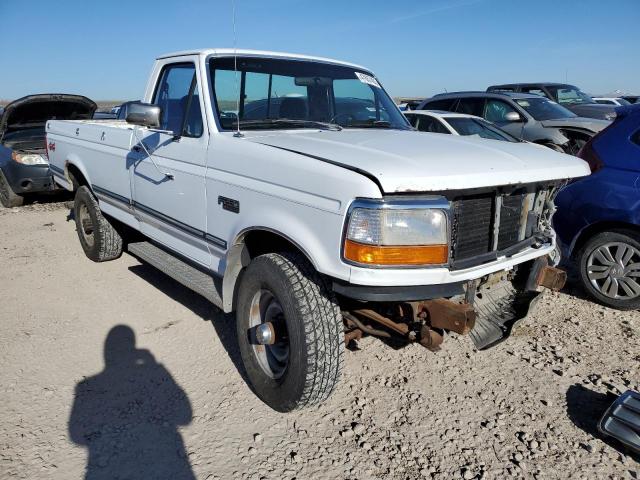 2FTHF26G6PCA23707 - 1993 FORD F250 WHITE photo 4