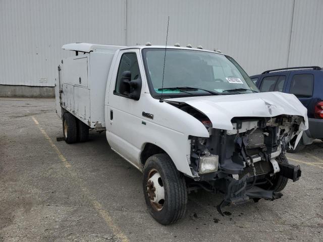 1FDXE4FL4BDA95730 - 2011 FORD ECONOLINE E450 SUPER DUTY CUTAWAY VAN WHITE photo 4