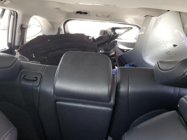 5TDGZRAH5NS141177 - 2022 TOYOTA HIGHLANDER XLE 银色 照片 10