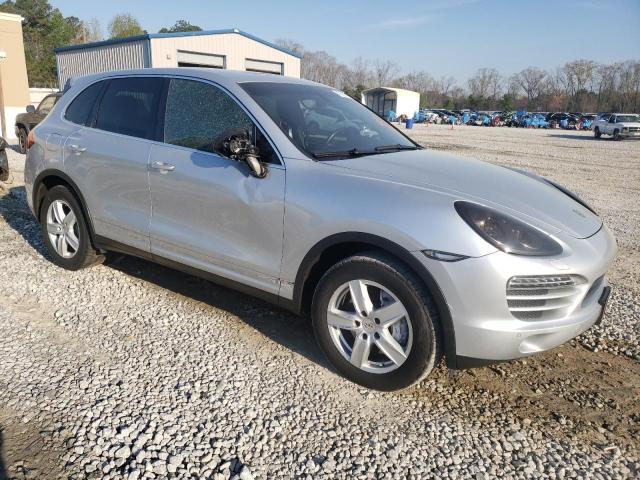 WP1AA2A27CLA07302 - 2012 PORSCHE CAYENNE SILVER photo 4