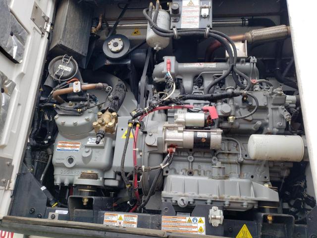 3UTVS2539N8536402 - 2022 UTILITY TL WHITE photo 7