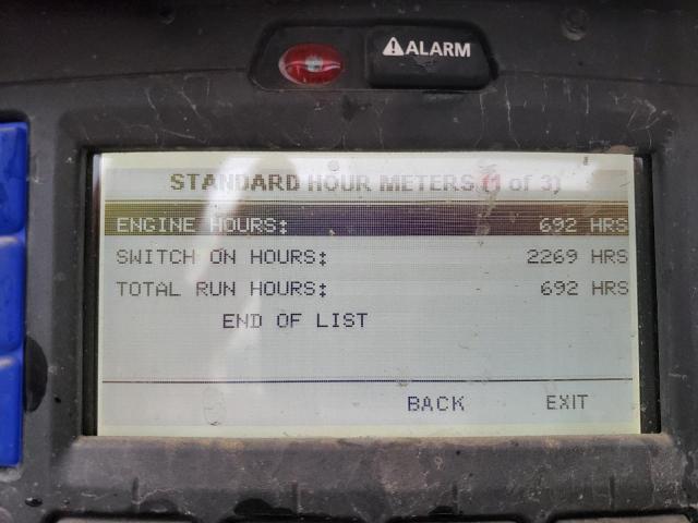 3UTVS2539N8536402 - 2022 UTILITY TL WHITE photo 8