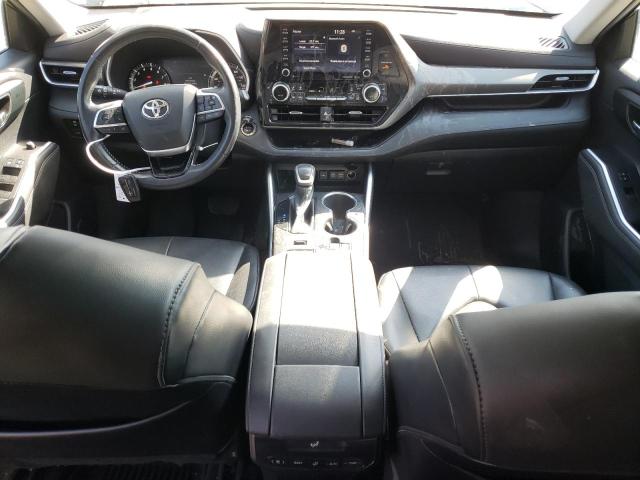 5TDGZRBH4MS528011 - 2021 TOYOTA HIGHLANDER XLE 灰色 照片 8
