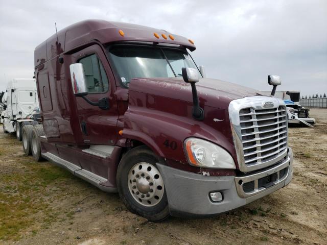 1FUJGLDR7CLBE9669 - 2012 FREIGHTLINER CASCADIA 1 RED photo 1