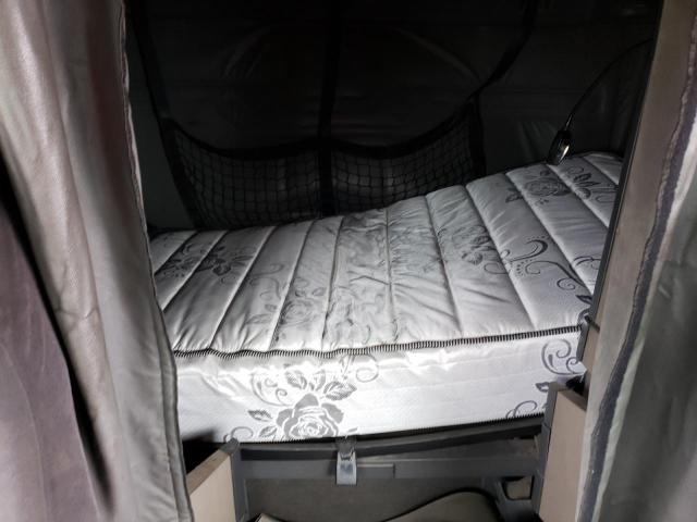 1FUJGLDR7CLBE9669 - 2012 FREIGHTLINER CASCADIA 1 RED photo 6