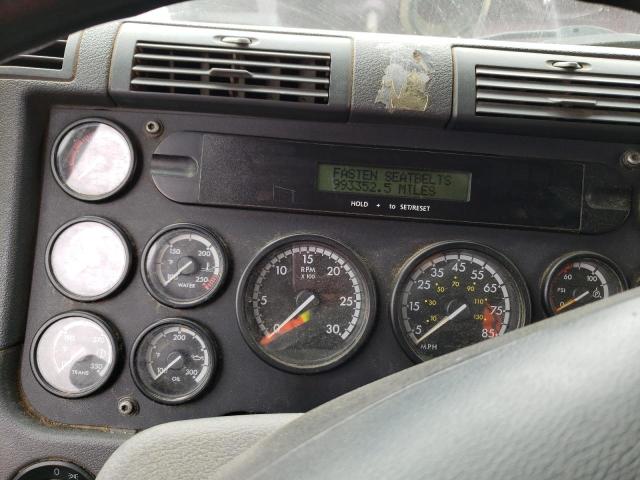 1FUJGLDR7CLBE9669 - 2012 FREIGHTLINER CASCADIA 1 RED photo 8